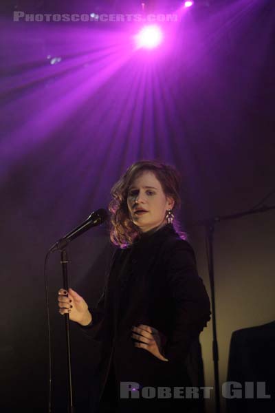 CHRISTINE AND THE QUEENS - 2011-12-15 - PARIS - La Maroquinerie - 